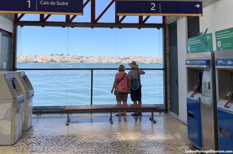 Cacilhas ferry station