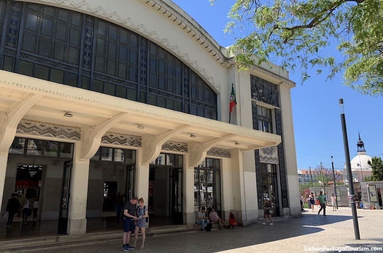 Estação Cais do Sodré, Lisbon